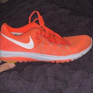 Nike Fury 2 running shoes